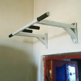 Turnik,турник.