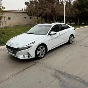 Hyundai Elantra 2021