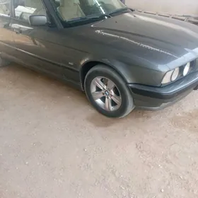 BMW 5 Series 1990