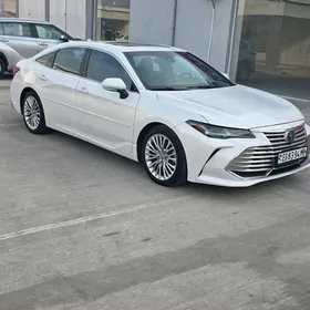 Toyota Avalon 2020