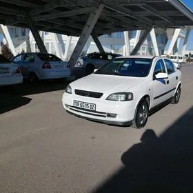 Opel Astra 2000