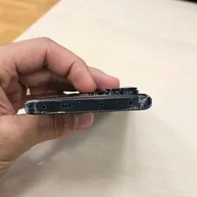 redmi note 13pro+ 12/512