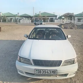 Nissan Cefiro 1995