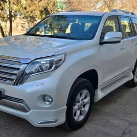 Toyota Land Cruiser Prado 2012