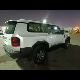 Toyota Land Cruiser Prado 2025