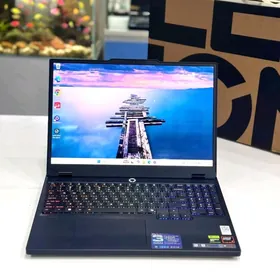 Legion 5 OLED Ryzen 7 RTX5060