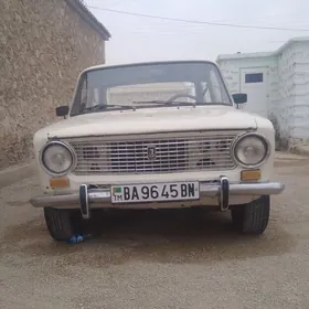 Lada 2104 1985
