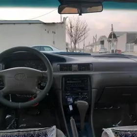 Toyota Camry 1998