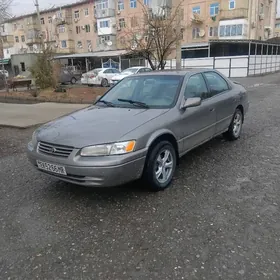 Toyota Camry 1997