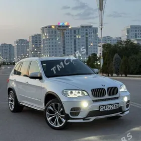BMW X5 2011