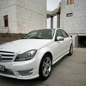 Mercedes-Benz C350 2009