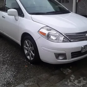 Nissan Versa 2009