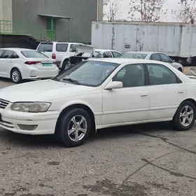 Toyota Camry 1998