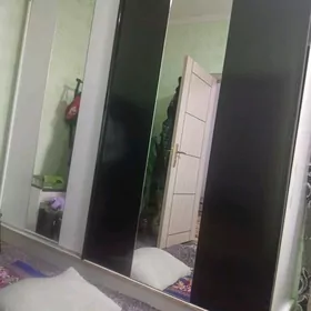 Спальный гарнитур.