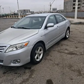 Toyota Camry 2010