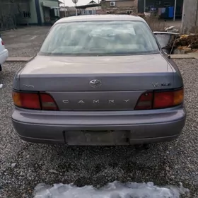 Toyota Camry 1992