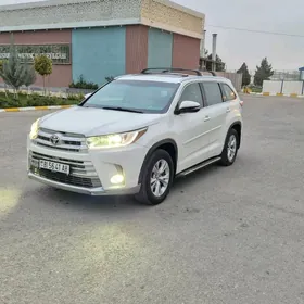 Toyota Highlander 2016