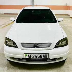Opel Astra 2000