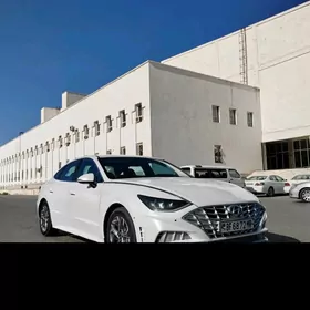 Hyundai Sonata 2020