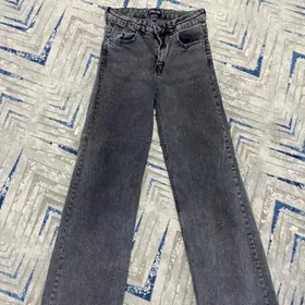Джинсы