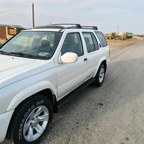 Nissan Pathfinder 2002