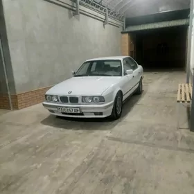 BMW 525 1993