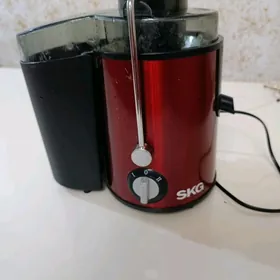 Соковыжималка.