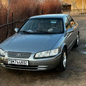 Toyota Camry 1999