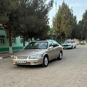 Toyota Camry 1998