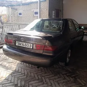 Toyota Camry 1999