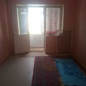 Büzmeýin gres etaž jaý