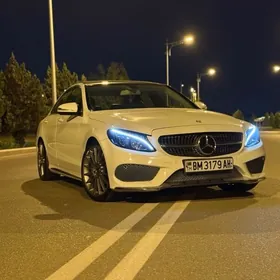 Mercedes-Benz C300 2015