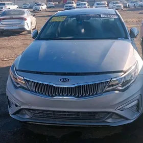 Kia Optima 2020