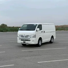 Toyota Hiace 2025
