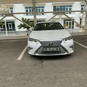 Lexus ES 350 2018