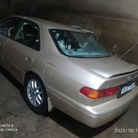 Toyota Camry 1998