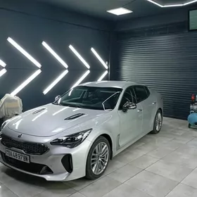 Kia Stinger 2018