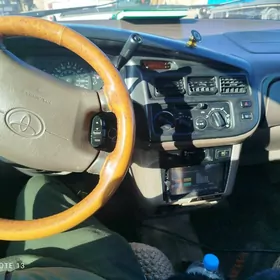 Toyota Sienna 2000