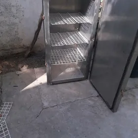 kakadyji sowuk we gyzgyn