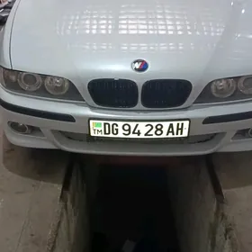 BMW E39 2000