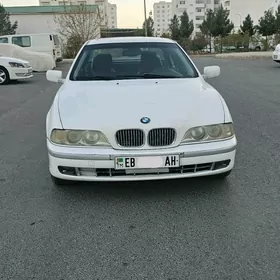 BMW E39 1998