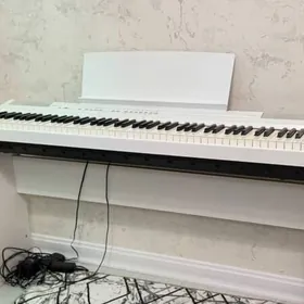 yamaha pianino (пианино)