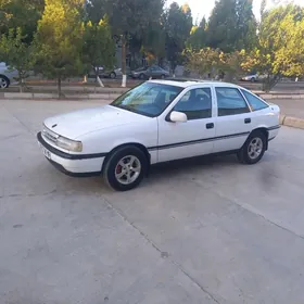 Opel Vectra 1990