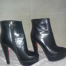 Сапоги новые