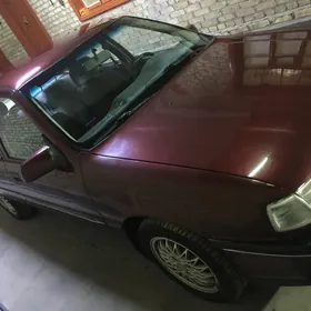 Opel Vectra 1990