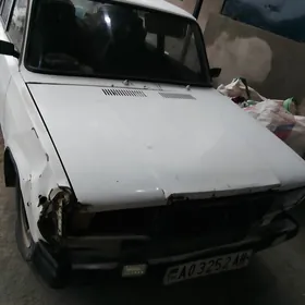 Lada 2107 2001