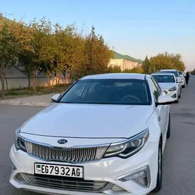 Kia Optima 2019