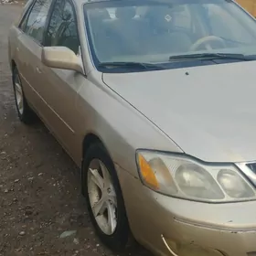 Toyota Avalon 2000