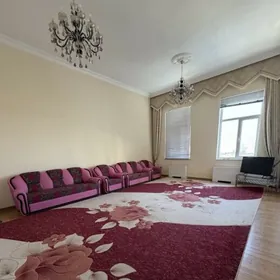 Satlyk Maskowksi Jay