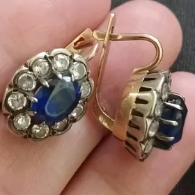 gyzyl gadymy gulakalka